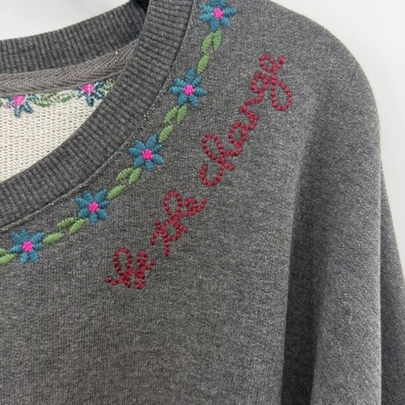Natural Life Women's Be the Change Split Side Sweatshirt - Gray - L/XL - NWT - Picture 3 of 9